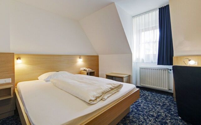 Hotel Bauer Großbettlingen