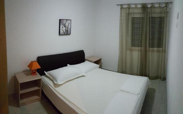 Mucic Apartments