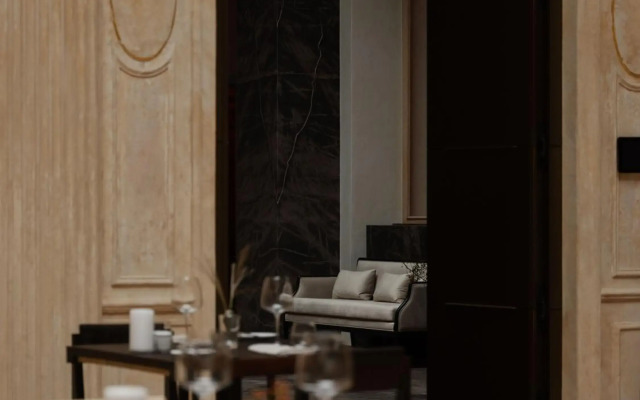 Grand Hotel