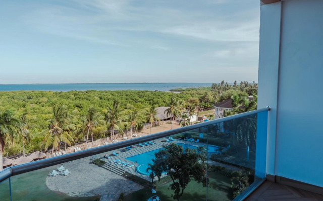 Tanga Beach Resort & Spa
