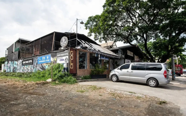 OYO 462 Crave Park