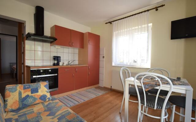 Apartments Frane
