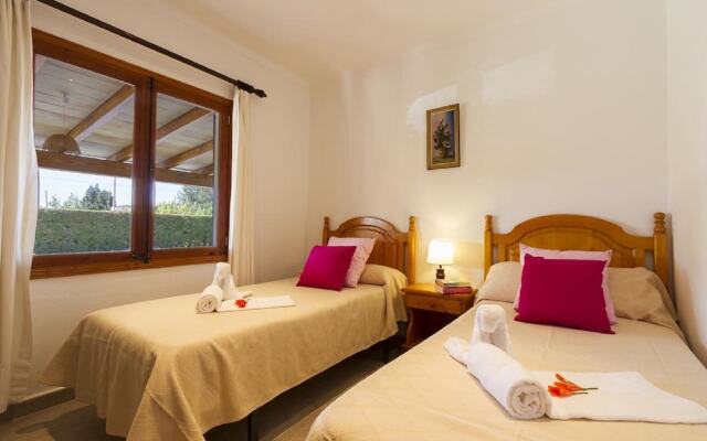 Villa - 2 Bedrooms with Pool - 103185