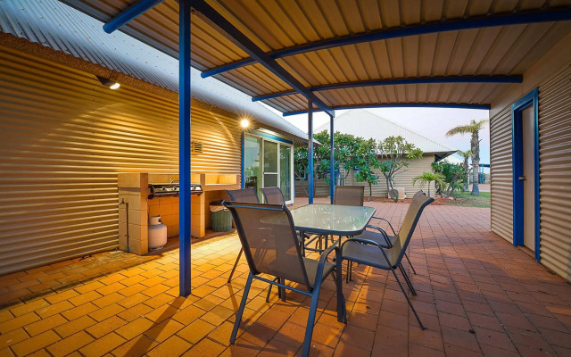 Osprey Holiday Village