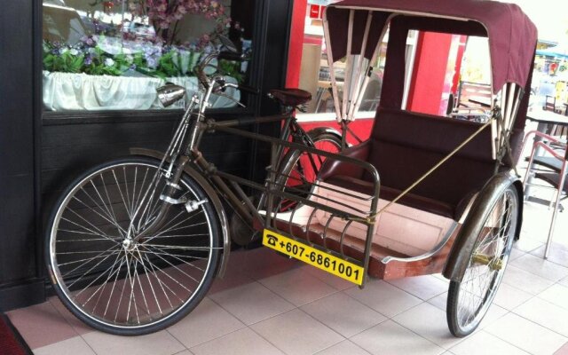 Pontian Garden Hotel