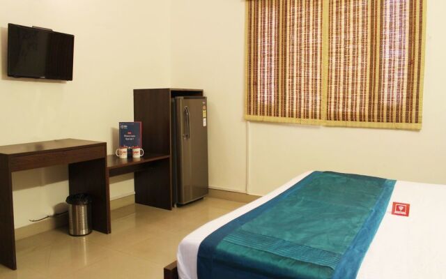 OYO 2680 Hotel Presidency