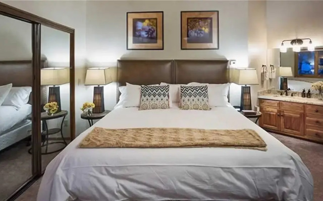 Trails Edge Lodge