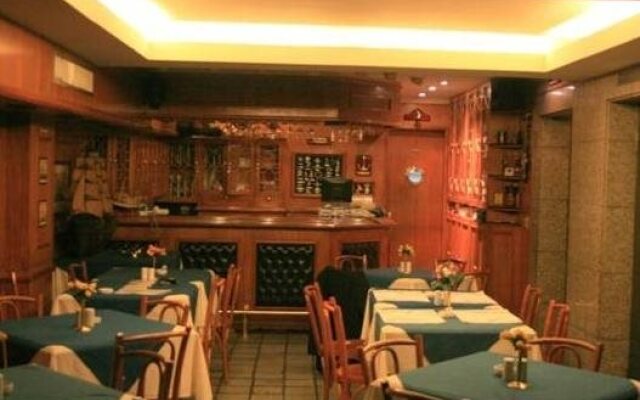 Praca da Liberdade Hotel