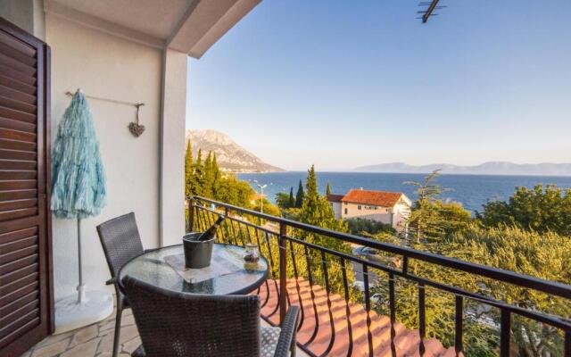 Apartment Mande