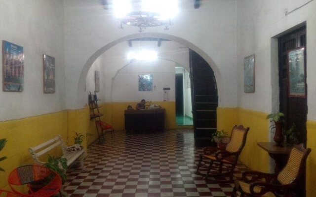 Hotel Sol Colonial