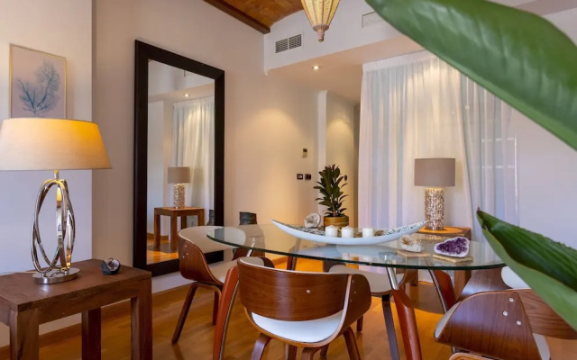 Bright & Confortable 2 Bd Apart With Views to Bib Rambla Square. Bib Rambla II - Hotel in Granada - Photo 5