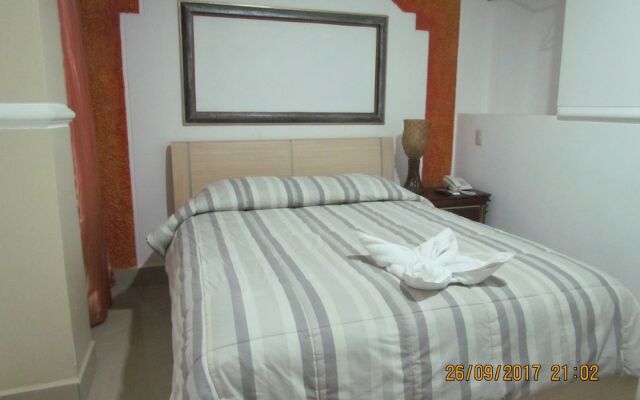 Rizzo Plaza Hotel