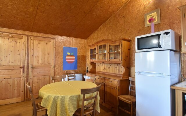 Modern Chalet in Bayeux With Garden