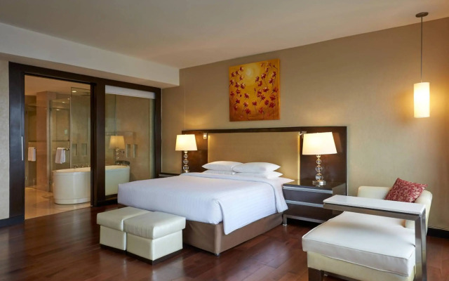 Courtyard by Marriott Mumbai International Airport