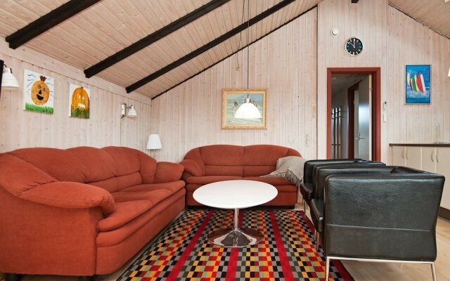 Serene Holiday Home in Juelsminde near Sea