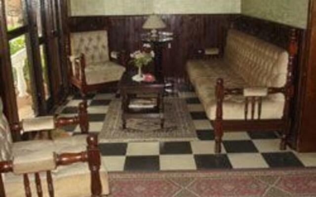 Hotel Royal Gardens