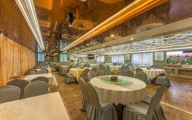 Guangzhou Mingyue Hotel