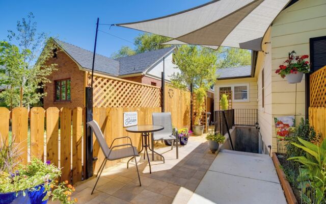 1 Mi to Riverwalk: Downtown Reno Studio w/ Patio!