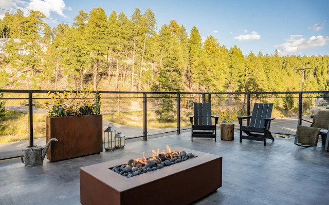 Grand Cloudcroft Hotel