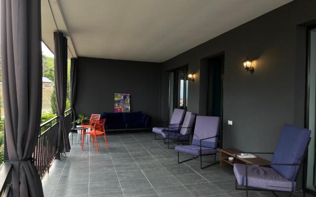 Hotel უცხო-utskho