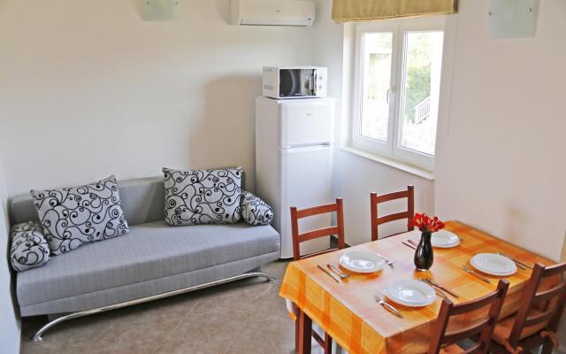 Marin - 100m From the sea - A2