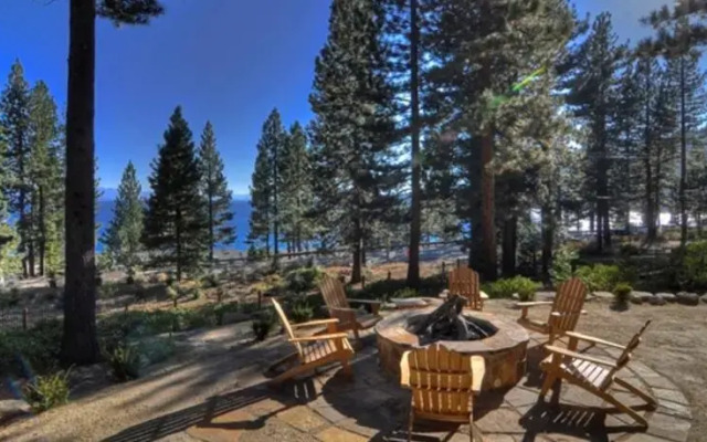Lodgepole Drive Holiday Home