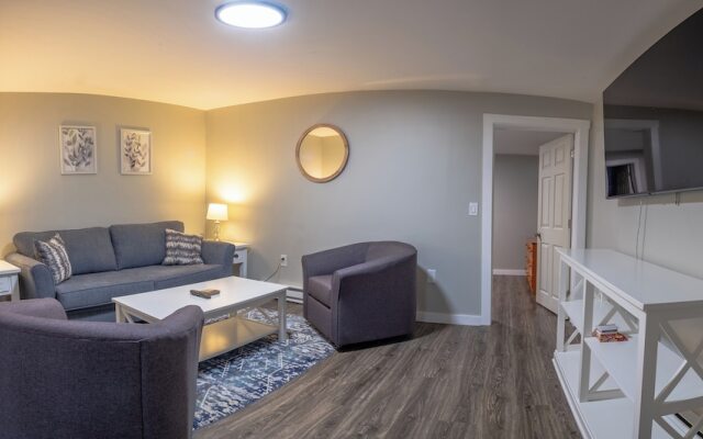 Beautiful Apartments in Thorsen Road Maine