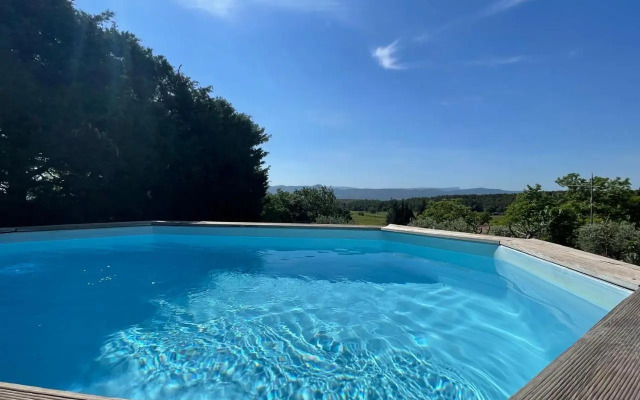 Sainte Victoire le Cabanon
