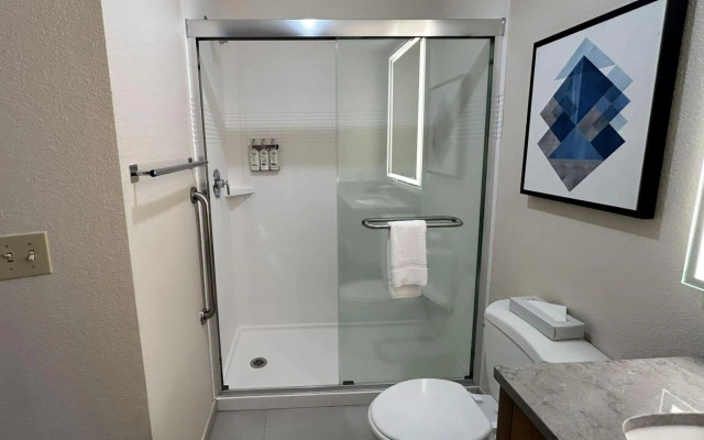 Candlewood Suites Fayetteville – University of Arkansas by IHG