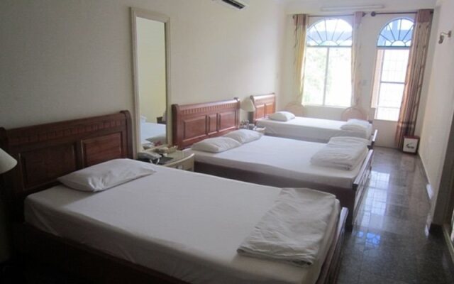 Thong Nhat Hotel(Khách sạn Thống Nhất) – Guest Rooms – Phan Rang - Thap Cham