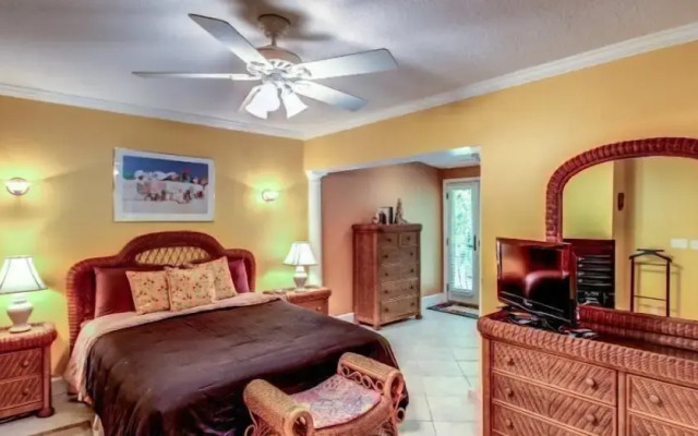 3214-fairway-oaks