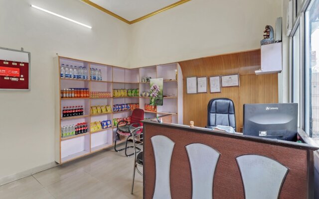 OYO 24635 Hotel Rudransh