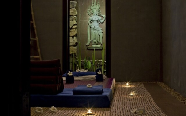 Angkor Palace Suite & Villa