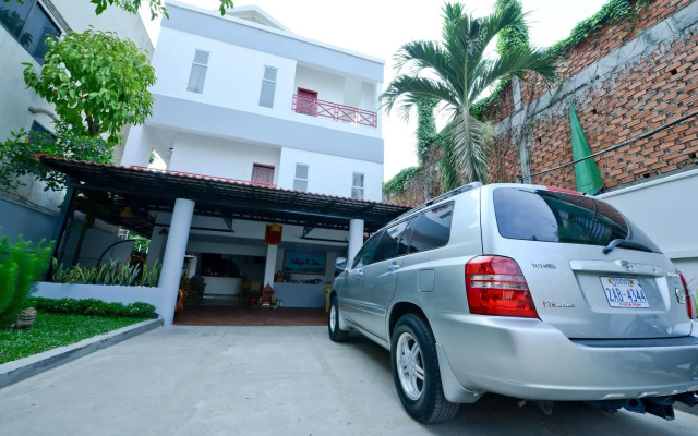 Mowin Boutique Hotel & Residence