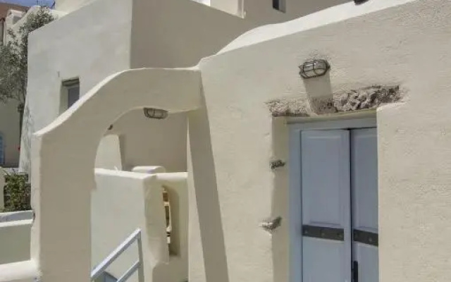 w Villa Cycladicas - Emporeio - A Wonderful 2 Bedroom Villa - Outdoor Pool and Jacuzzi