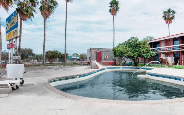 OYO Hotel Alice TX Hwy 281 West