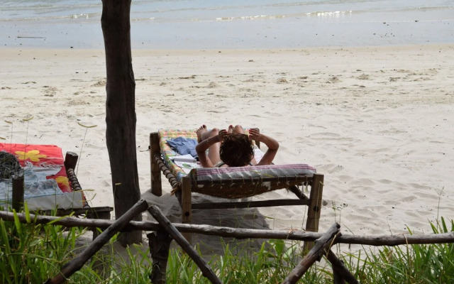 Juani beach bungalows