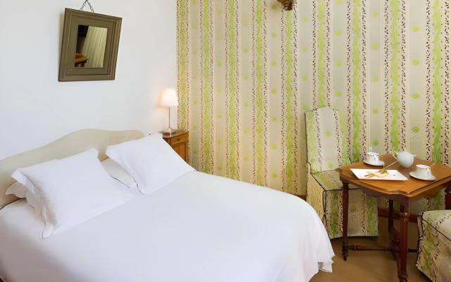 Logis Hotel De La Poste