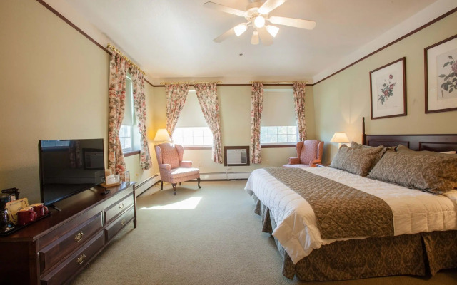 Rivers Edge Resort