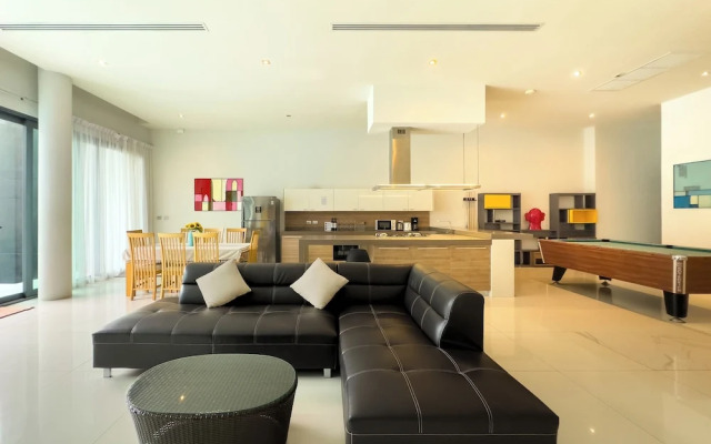 Fantastic SeaView 4BR Private Pool Villa