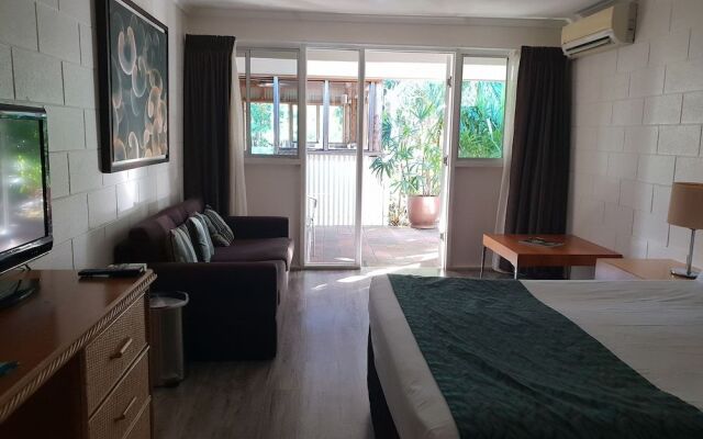 Castaways Resort & Spa Rainforest