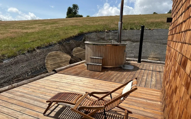Holiday Home in Roprachtice With Sauna & Jacuzzi