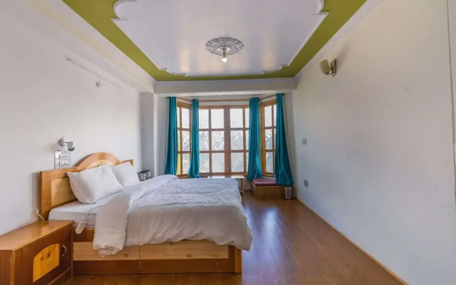 Hotel Kalpa Deshang