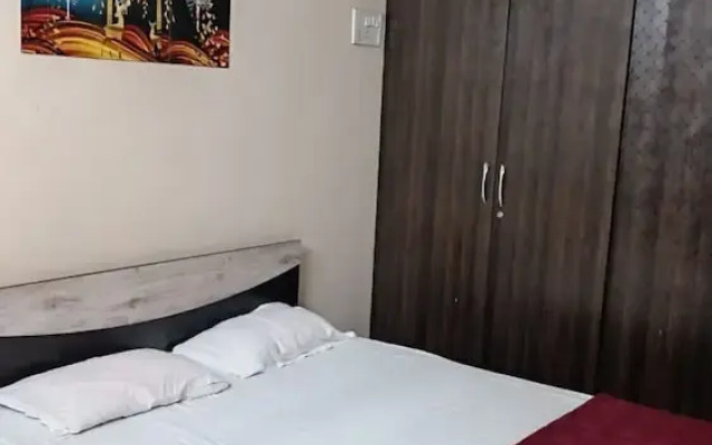 Goroomgo Shree Ram Kuti Homestay Ujjain
