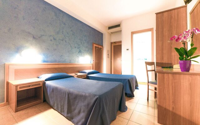 COLORADO Hotel snc by Prandolini Floria & C