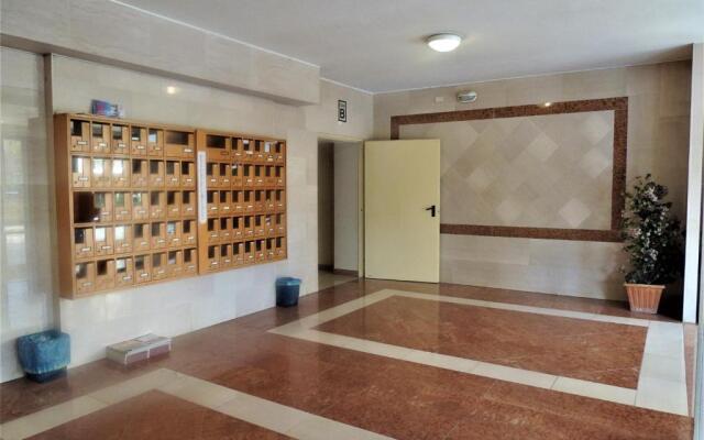 Interno 11B