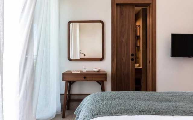 ALERO Seaside Skyros Resort