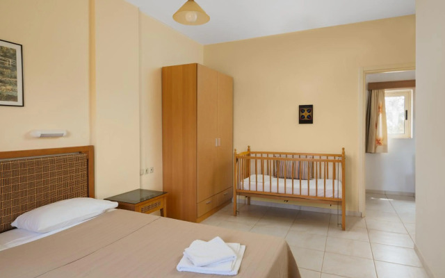 Fotis Studios Apartments