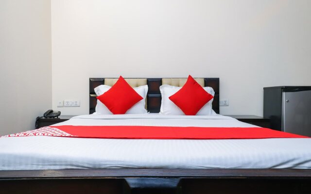 Royal Town By OYO Rooms