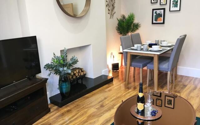 The Arbor Boutique Apartment